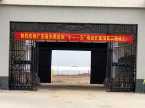监狱AB门