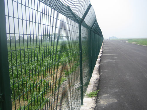 机场护栏网
