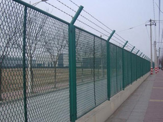 公路隔离网